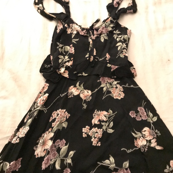 Flynn Skye Mimi Dress - Black Botanical - Small - Picture 2 of 2